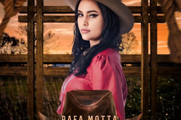 CANTORA RAFA MOTA, DE CAMACAN, LANÇA NOVO CLIPE DA MÚSICA “DESPERTADOR”